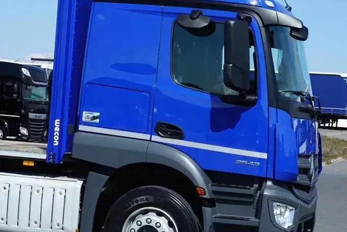 Mercedes ACTROS / 2543 / ACC / E 6 / PEŁNY ADR / PLATFORMA / ZAWIESIE POD WÓZEK zdjęcie 36