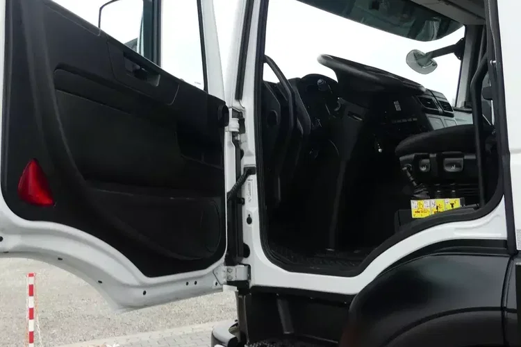 Iveco X-WAY 420 / 6x4 / KH-KIPPER 3 STRONNY / HYDROBURTA / WYWROTKA / zdjęcie 29