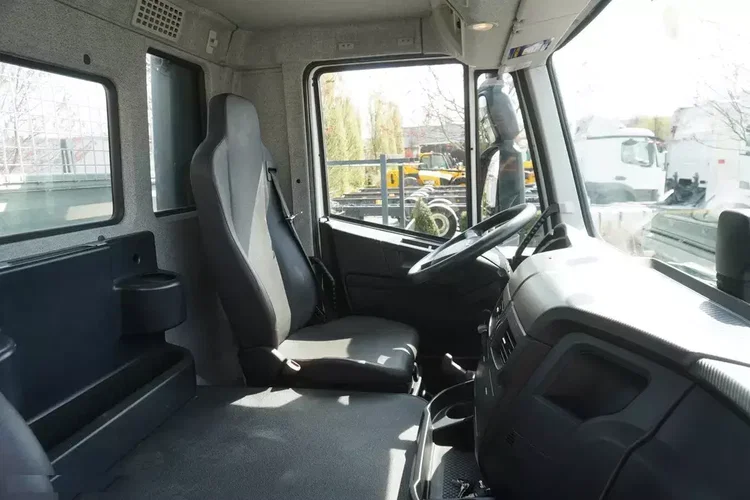 Iveco Stralis 310 / 34 tys. km / HDS Fassi 4t 400 MTH / Burtowy zdjęcie 28