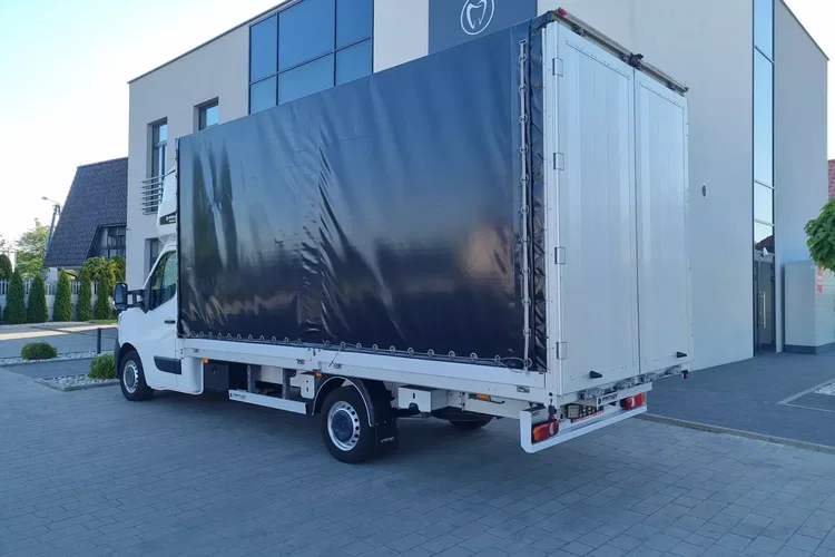 Renault Master zdjęcie 2