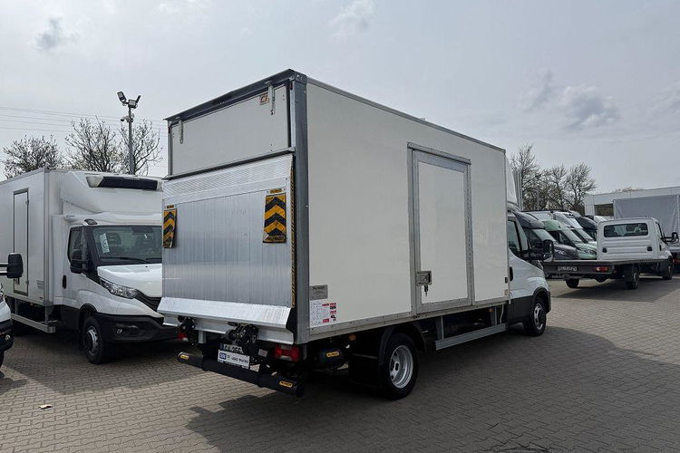 IVECO DAILY 35C 16 zdjęcie 4