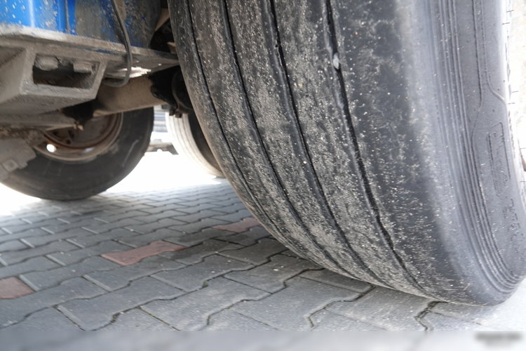 Feldbinder CEMENTONACZEPA / 37 000 L / SILOS / SAF  zdjęcie 16