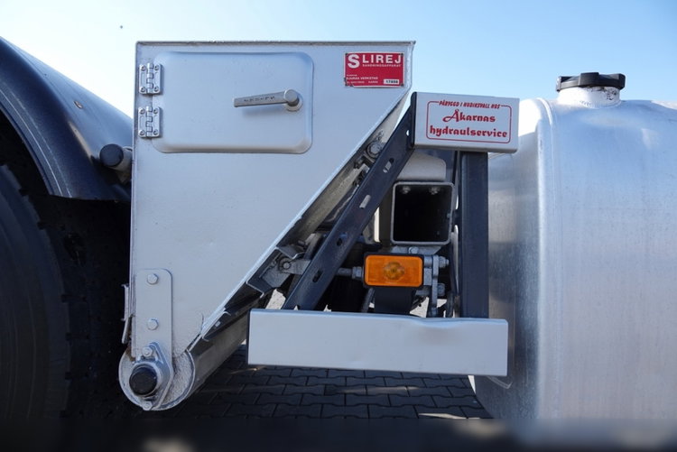 Volvo FH 16 / 750 KM / 6X4 / RAMA DŁ. 8 M / 373 TYS. KM  / DO ZABUDOWY zdjęcie 30