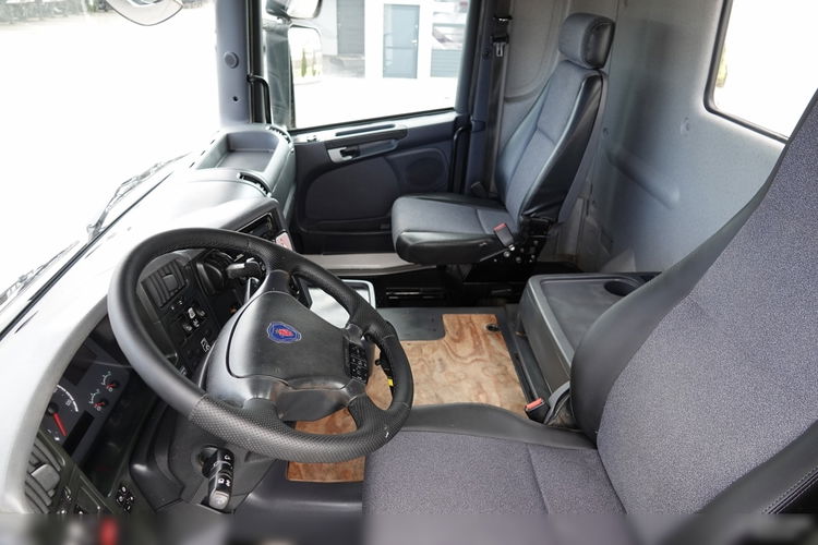 Scania R 420/ 6x4 / WYWROTKA 2- STRONNA  / HYDROBURTA / BORDMATIC / HYDROKLAPA / MANUAL / SPROWADZONA zdjęcie 35