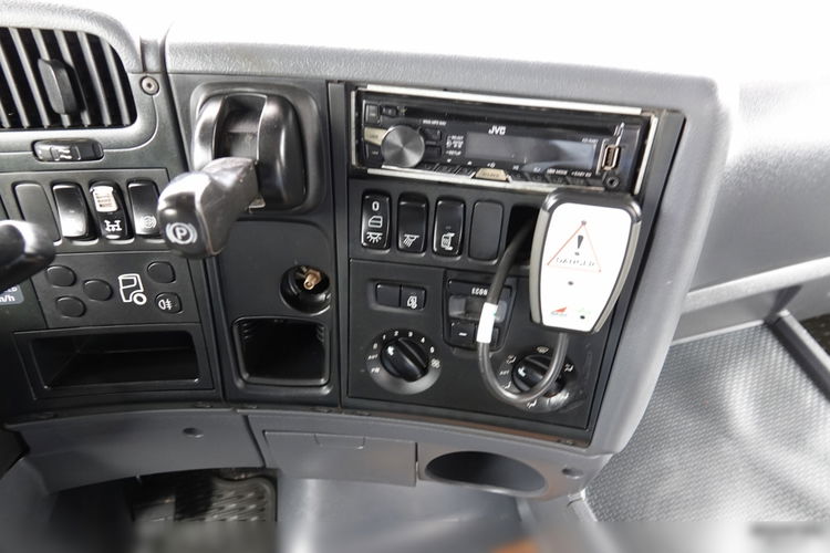 Scania R 420/ 6x4 / WYWROTKA 2- STRONNA  / HYDROBURTA / BORDMATIC / HYDROKLAPA / MANUAL / SPROWADZONA zdjęcie 39