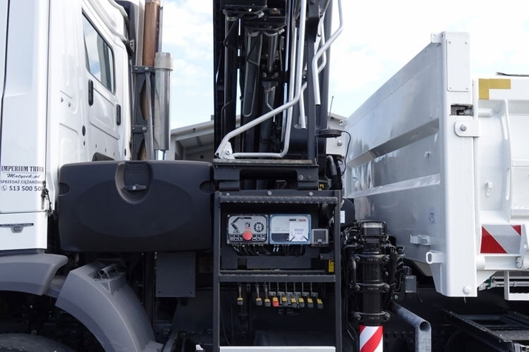 Mercedes -BENZ AROCS 2642 / 6X4 / 3 STR WYWROTKA + HDS HIAB 188 BS-3 / PILOT /  2X HYDROBURTA zdjęcie 37