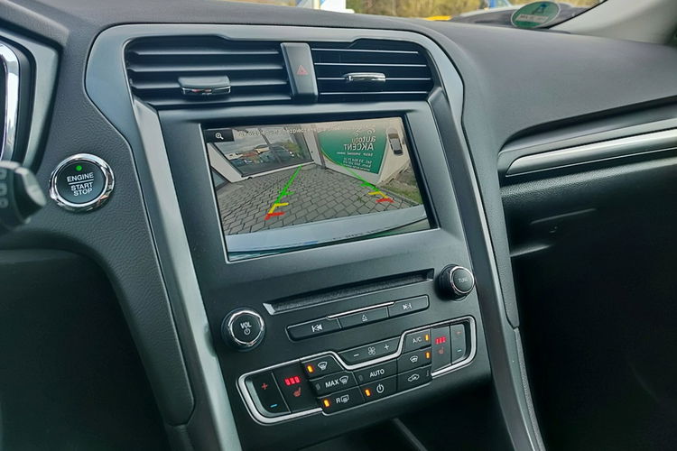 Ford Mondeo 2.0 TDCi Titanium + oryginał lakier zdjęcie 9