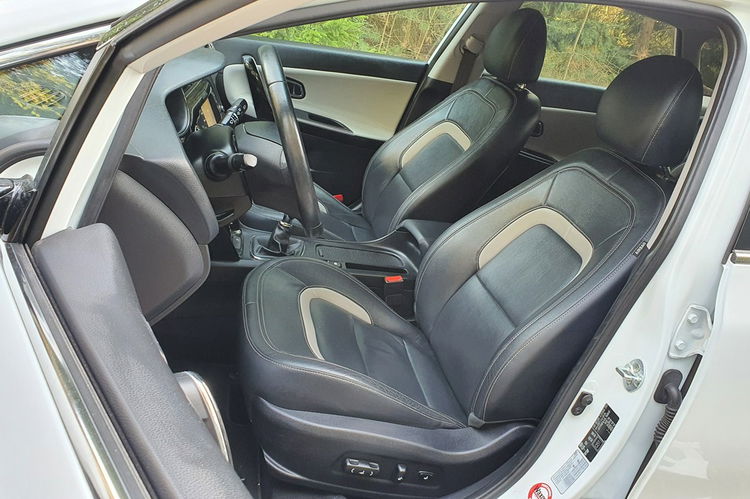 Kia Cee'd 1.6 CRDi 136KM # XL # Absolutna Full Opcja # # Super Stan zdjęcie 6