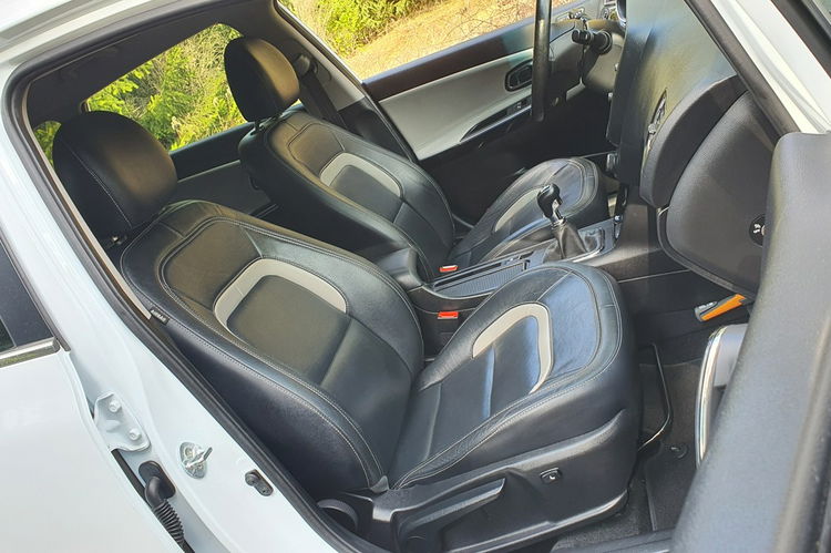 Kia Cee'd 1.6 CRDi 136KM # XL # Absolutna Full Opcja # # Super Stan zdjęcie 7