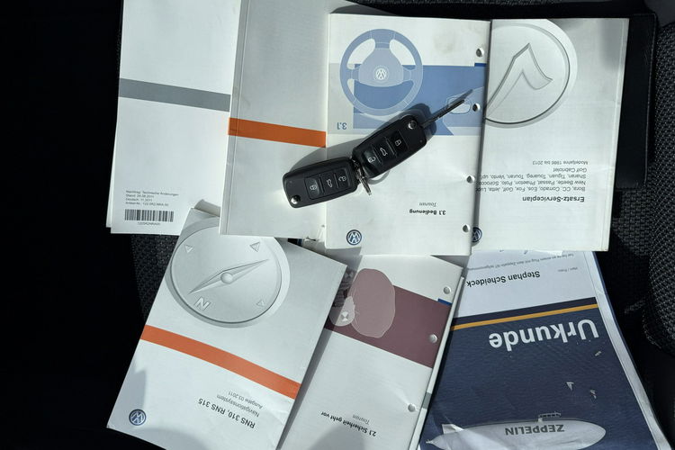 Volkswagen Touran zadbany - oryginalny przebieg zdjęcie 18