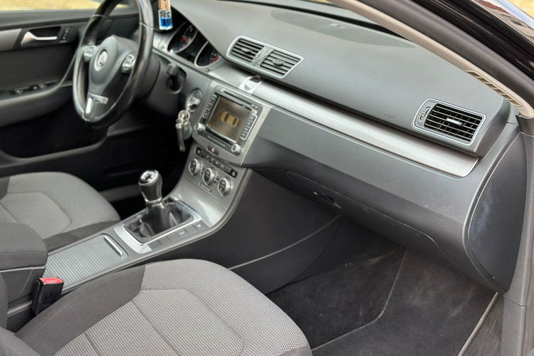 Volkswagen Passat Salon Polska I Włascicel zdjęcie 16