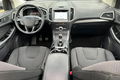 samochód osobowy Ford zdjęcie 6