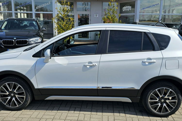 Suzuki SX4 S-Cross biała perła, navigaca, grzane fotele, serwis, telefon zdjęcie 6