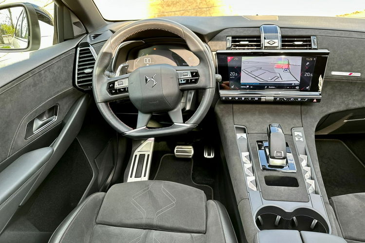 DS Automobiles DS 7 Crossback Faktura VAT 23% Executive Performance Line zdjęcie 18