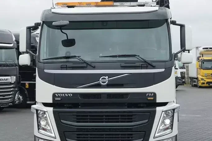 Volvo FM / 500 / 6 X 2 / SKRZYNIOWY + HDS / HIAB 232 E-6 / WYSIĘG 17 M / OŚ SKRĘTNA zdjęcie 15