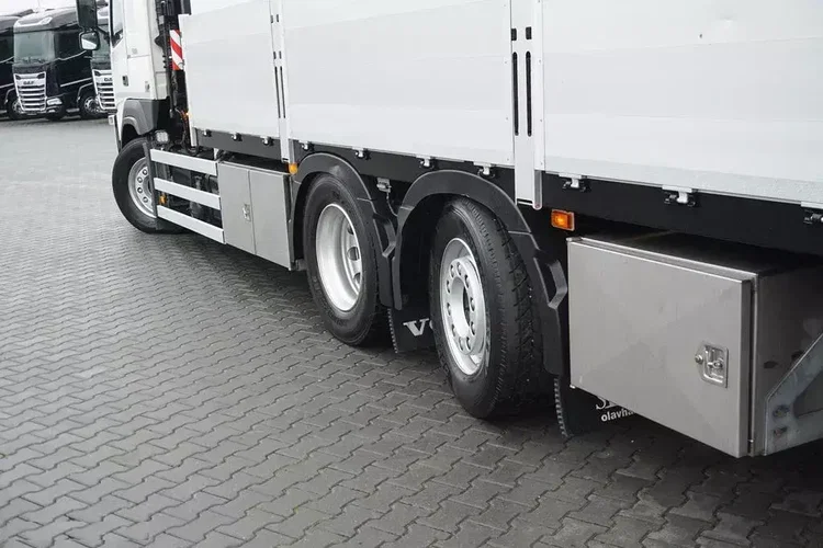 Volvo FM / 500 / 6 X 2 / SKRZYNIOWY + HDS / HIAB 232 E-6 / WYSIĘG 17 M / OŚ SKRĘTNA zdjęcie 19