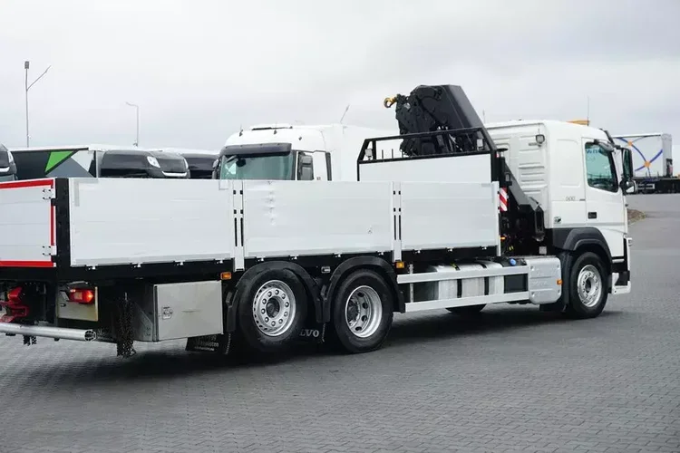 Volvo FM / 500 / 6 X 2 / SKRZYNIOWY + HDS / HIAB 232 E-6 / WYSIĘG 17 M / OŚ SKRĘTNA zdjęcie 37