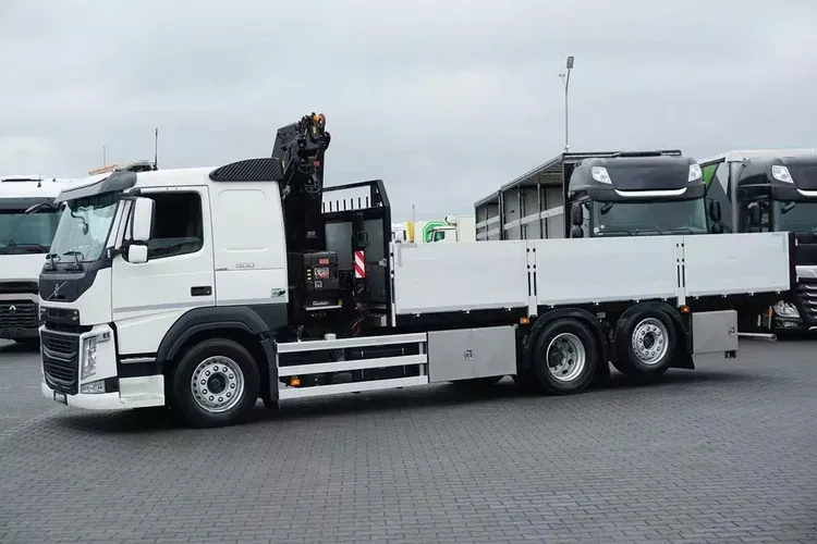Volvo FM / 500 / 6 X 2 / SKRZYNIOWY + HDS / HIAB 232 E-6 / WYSIĘG 17 M / OŚ SKRĘTNA zdjęcie 4
