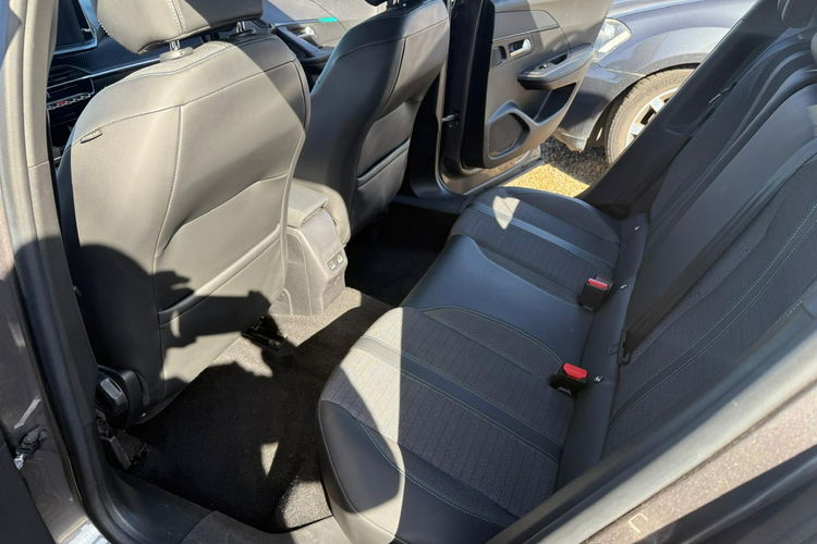 Peugeot 2008 automat, navi, klimatronic, zarejestrowany zdjęcie 16