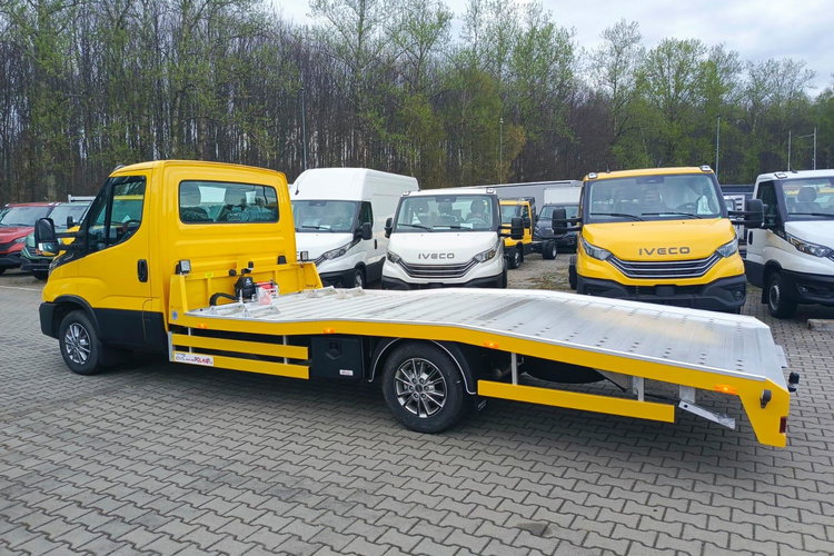 IVECO Daily 35S18HA8/P zdjęcie 12
