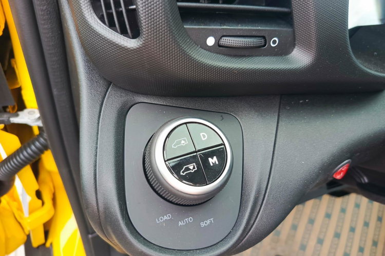 IVECO Daily 35S18HA8/P zdjęcie 18