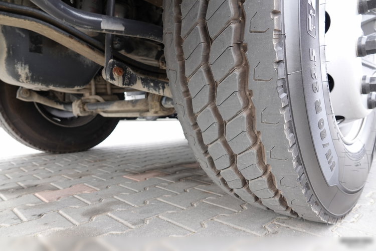 Renault C 380 / 8X4 / BETONOMIESZARKA / GRUSZKA / LIEBHERR 9 M3 / EURO 6 / 2016 ROK zdjęcie 23