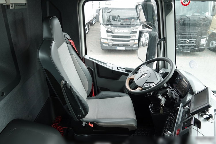 Renault C 380 / 8X4 / BETONOMIESZARKA / GRUSZKA / LIEBHERR 9 M3 / EURO 6 / 2016 ROK zdjęcie 31