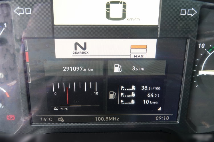 Renault C 380 / 8X4 / BETONOMIESZARKA / GRUSZKA / LIEBHERR 9 M3 / EURO 6 / 2016 ROK zdjęcie 40