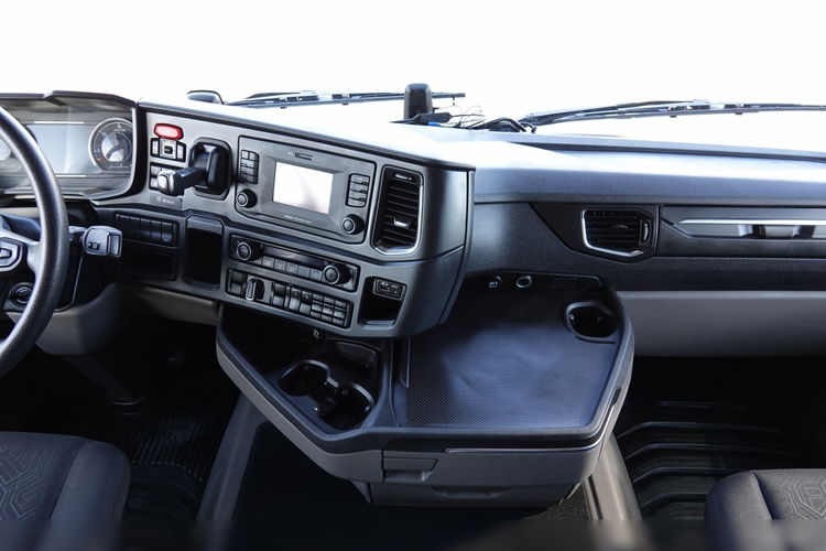 Scania R 450 / OPONY 100% / PO KONTRAKCIE SERWISOWYM zdjęcie 33