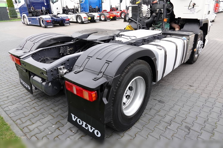 Volvo FM 380 / PEŁNY ADR / MAŁY PRZEBIEG / SPROWADZONY zdjęcie 15