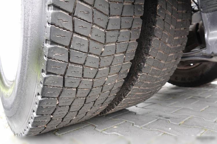 Volvo FM 380 / PEŁNY ADR / MAŁY PRZEBIEG / SPROWADZONY zdjęcie 20