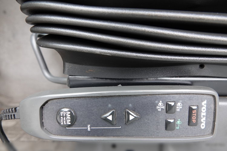 Volvo FM 380 / PEŁNY ADR / MAŁY PRZEBIEG / SPROWADZONY zdjęcie 23