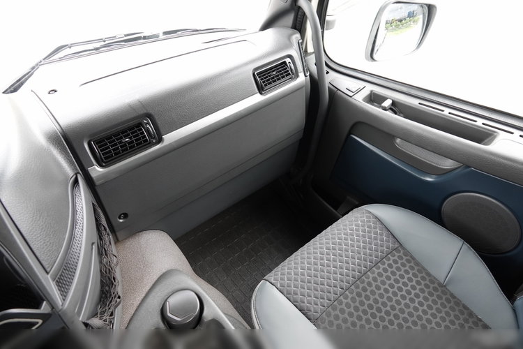 Volvo FM 380 / PEŁNY ADR / MAŁY PRZEBIEG / SPROWADZONY zdjęcie 31