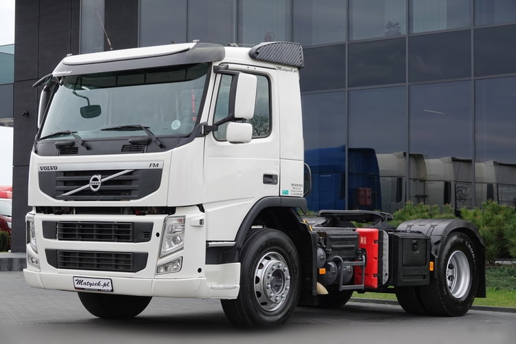 Volvo FM 380 / PEŁNY ADR / MAŁY PRZEBIEG / SPROWADZONY zdjęcie 4