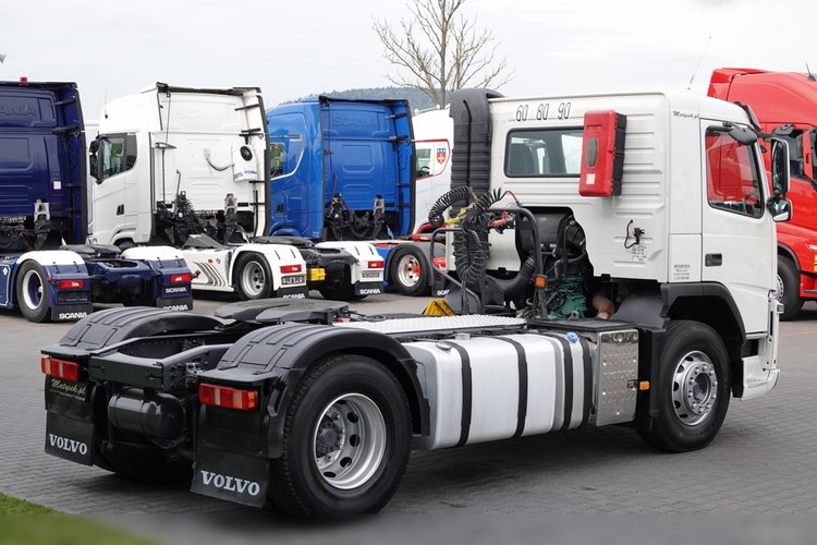 Volvo FM 380 / PEŁNY ADR / MAŁY PRZEBIEG / SPROWADZONY zdjęcie 8