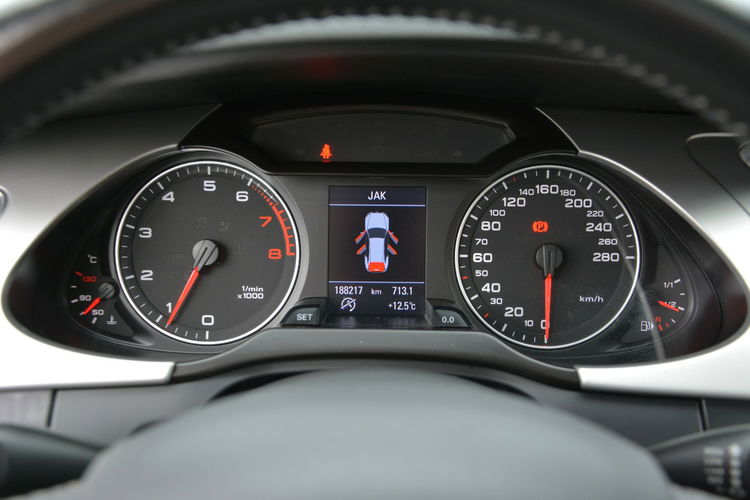 Audi A4 2,0T(180KM)S-Line Panorama Skóry Bi-xenon el.fotele Ledy Navi MMI ASO zdjęcie 29
