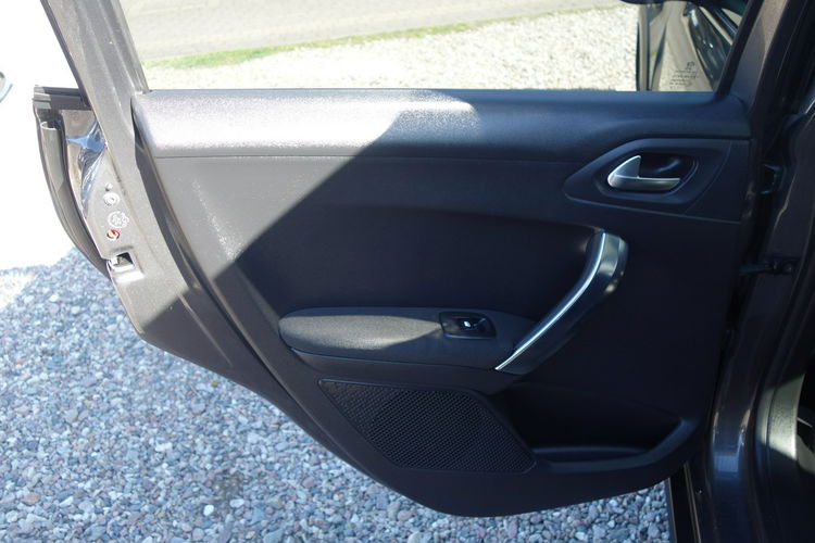 2008 Peugeot 2008 zdjęcie 10