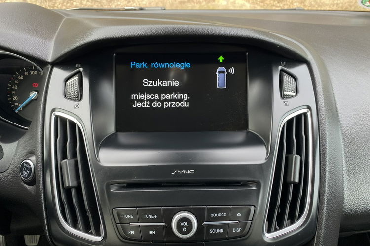 Ford Focus zdjęcie 30