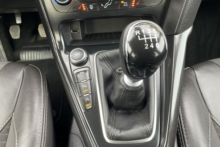 Ford Focus zdjęcie 31