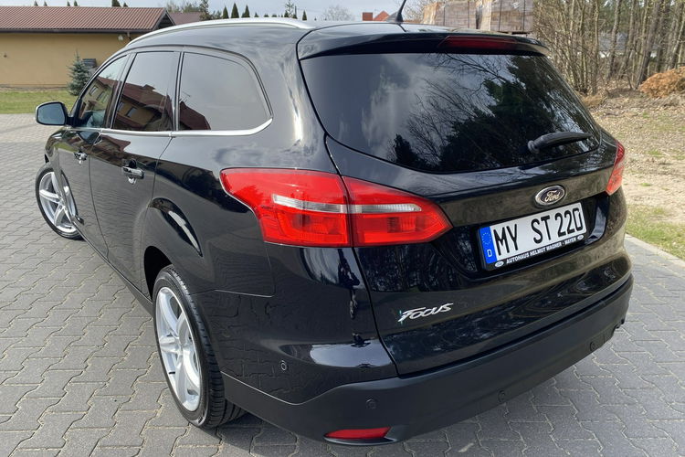 Ford Focus zdjęcie 7