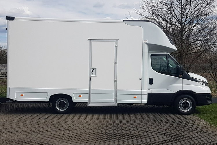Iveco Daily KONTENER NISKOPODŁOGOWY 4.43x2.23x2.42 SKLEP BAR FOODTRUCK KAMPER AC zdjęcie 12