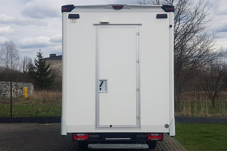 Iveco Daily KONTENER NISKOPODŁOGOWY 4.43x2.23x2.42 SKLEP BAR FOODTRUCK KAMPER AC zdjęcie 16