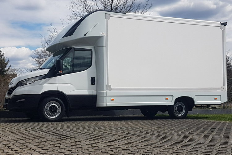 Iveco Daily KONTENER NISKOPODŁOGOWY 4.43x2.23x2.42 SKLEP BAR FOODTRUCK KAMPER AC zdjęcie 39