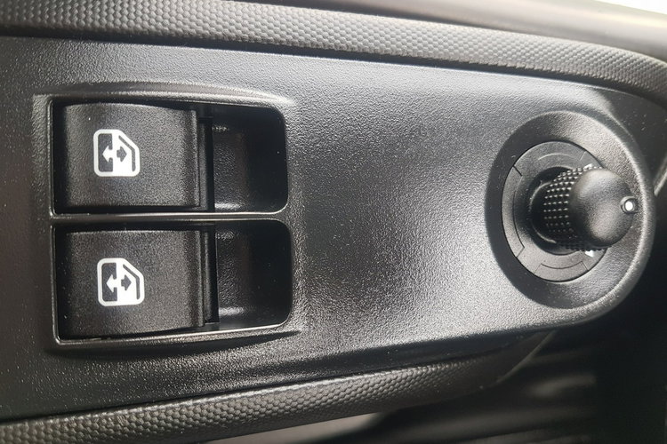 Iveco Daily KONTENER NISKOPODŁOGOWY 4.43x2.23x2.42 SKLEP BAR FOODTRUCK KAMPER AC zdjęcie 9