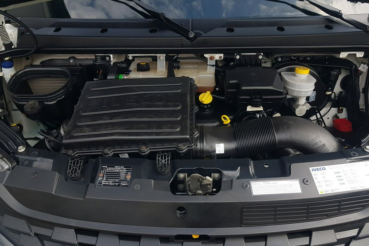 Iveco Daily KONTENER NISKOPODŁOGOWY 4.43x2.23x2.42 SKLEP BAR FOODTRUCK KAMPER AC zdjęcie 13