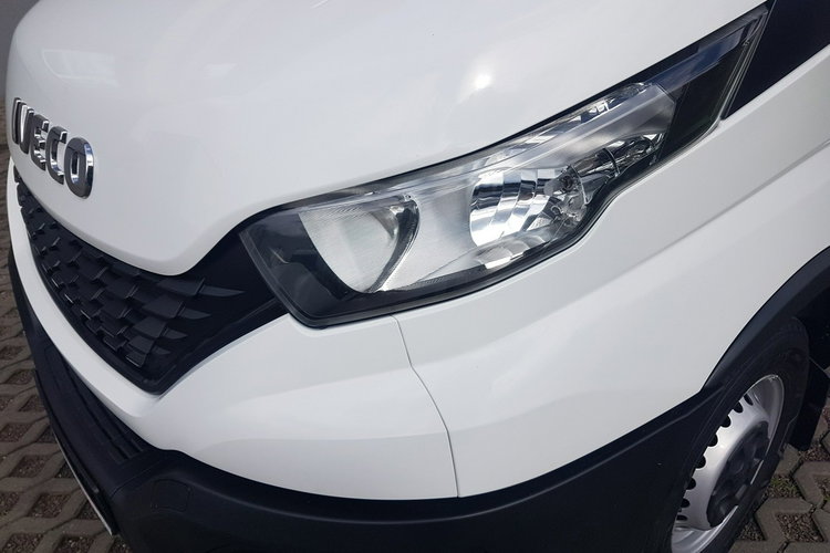 Iveco Daily KONTENER NISKOPODŁOGOWY 4.43x2.23x2.42 SKLEP BAR FOODTRUCK KAMPER AC zdjęcie 31