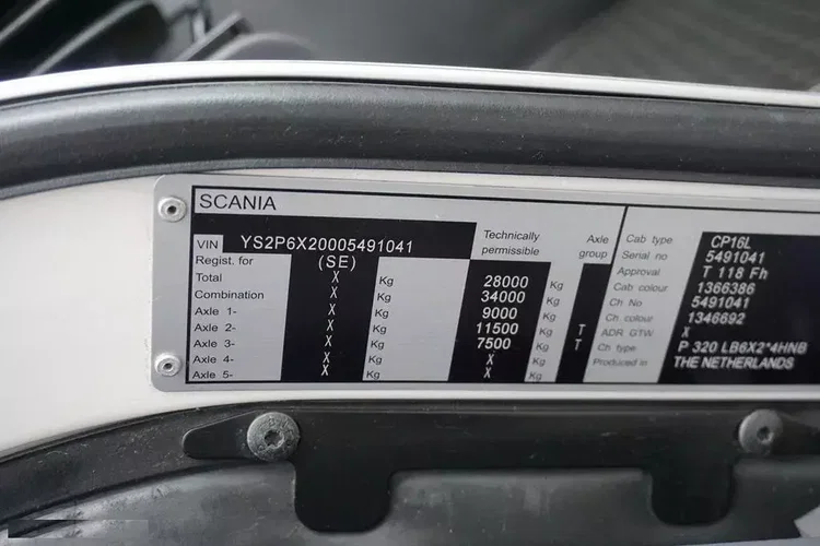 Scania P 320 / EURO 6 / KONTENER + WINDA / 22 PALETY / OŚ SKRĘTNA zdjęcie 11