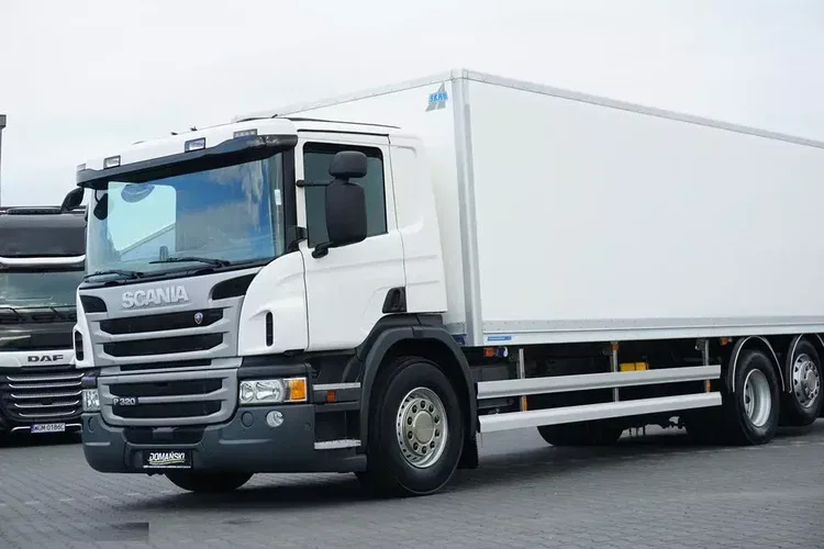 Scania P 320 / EURO 6 / KONTENER + WINDA / 22 PALETY / OŚ SKRĘTNA zdjęcie 22