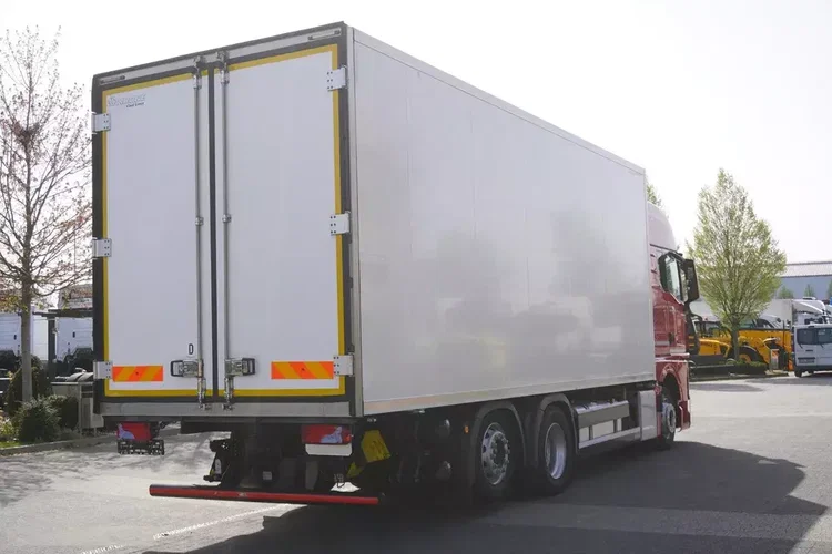 MAN TGX 26.510 / 2022 / NOWA Chłodnia Krone bitemperatura / Dopplestock / Carrier Supra 1150 MT / 4 sztuki zdjęcie 6