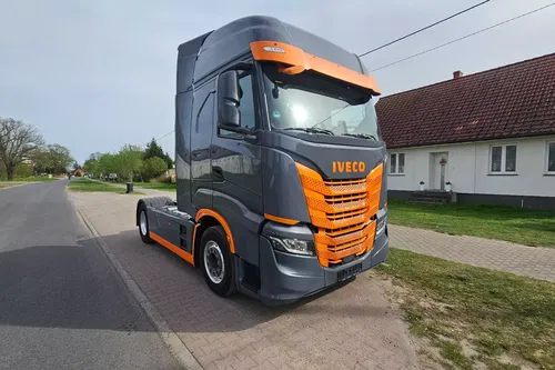 Iveco S-WAY 480